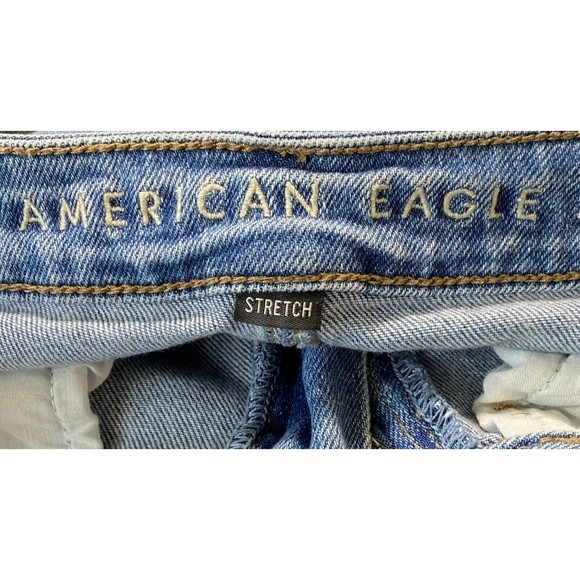 American Eagle Mom Cutoff Jean Womens Size 2 Shortie Stretch Denim Distressed - Picture 6 of 8